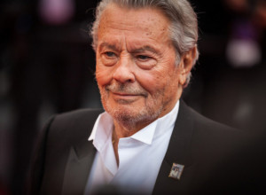 Nije mu uslišena poslednja želja: Alan Delon je imao samo jedan zahtev pred smrt, javnost se uzdrmala od bizarnosti!