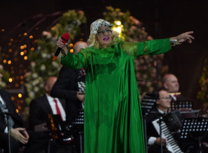 Cela estrada hvali ajvar Nade Topčagić: 35 godina ga pravi po istom receptu, a ovaj trik je ključ uspešne pripreme