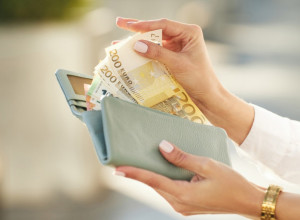 Stiže im brdo para: U septembru će ova 4 znaka horoskopa doživeti finansijski procvat i rešiti problem koji ih muči!
