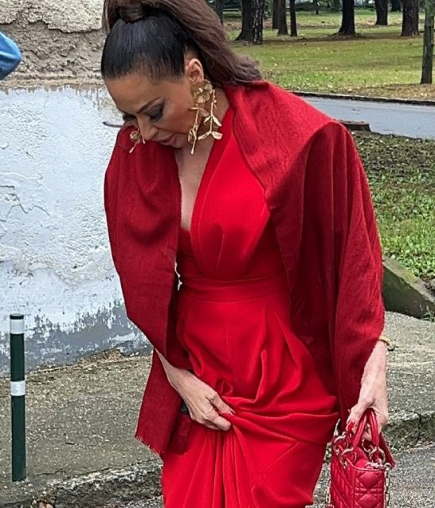 Ceca smršala 8 kilograma za mesec dana, pa otkrila tajnu: "Ni jednog trenutka nisam gladovala, samo sam ovo koristila"