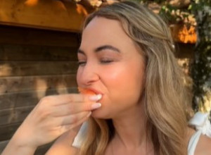 Mlada sve šokirala ponašanjem: Jela kao mećava na svojoj svadbi, snimak zapanjio skoro milion ljudi!