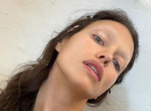 Novi trend su žene bez obrva! Irina Šajk ga je prihvatila među prvima i izazvala raspravu na internetu, da li vam se dopada?