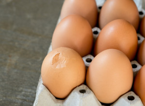 Šta činiti sa napuklim jajima? Jednu stvar nikako ne smete uraditi, može izazvati ozbiljne probleme