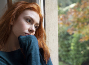 Sve je tamnije i tužnije, a vi nemate volje ni za čim: Evo šta je to jesenska depresija, a karakterišu je ovi simptomi