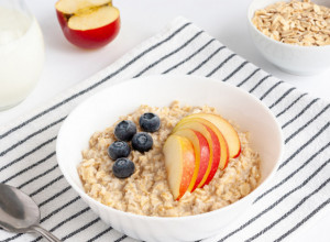 Ovsenu kašu ne smeju svi da jedu: Ljudi koji imaju ovu bolest treba da je izbegavaju