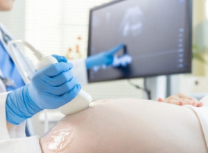 Pravo medicinsko čudo: Žena sa duplom matericom rodila blizance, a zbog ovoga se smatra da je u pitanju fenomen