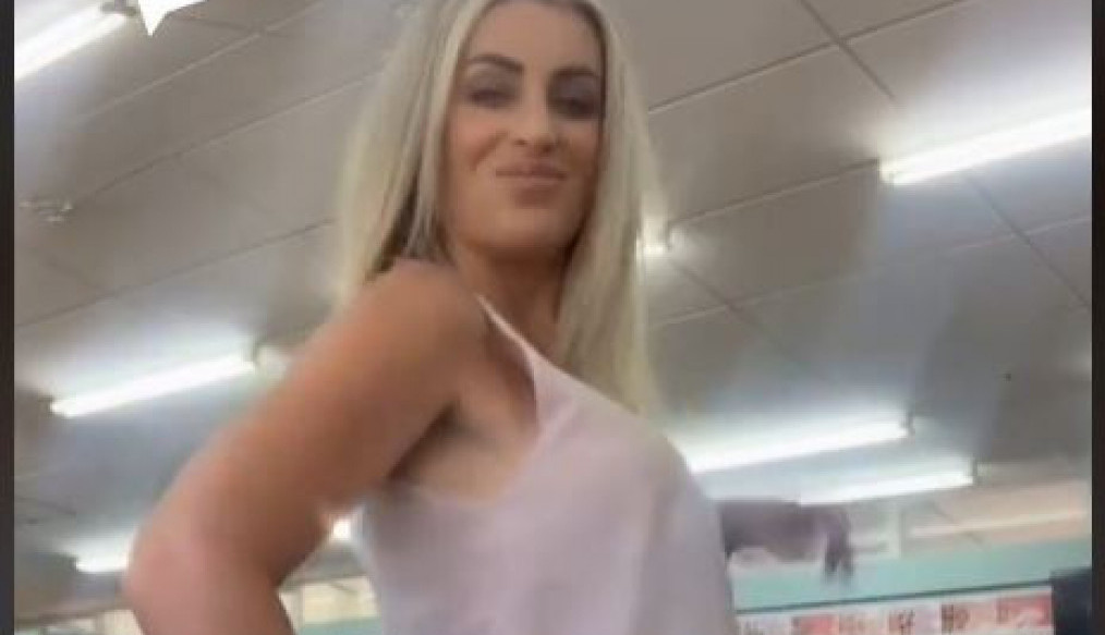 Gde su bile ovakve učiteljice kad smo mi bili mali? Kristina se malo "zaigrala" u učionici, pa razbesnela roditelje