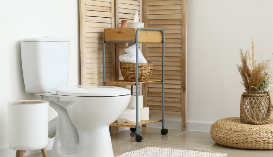 Žene masovno lepe kašiku na WC šolju! Svi su oduševljeni ovim genijalnim trikom, evo zašto