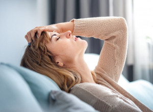 Ljudi ih često pripisuju drugim bolestima: Ovih 6 znakova upozoravaju da imate problem sa srcem