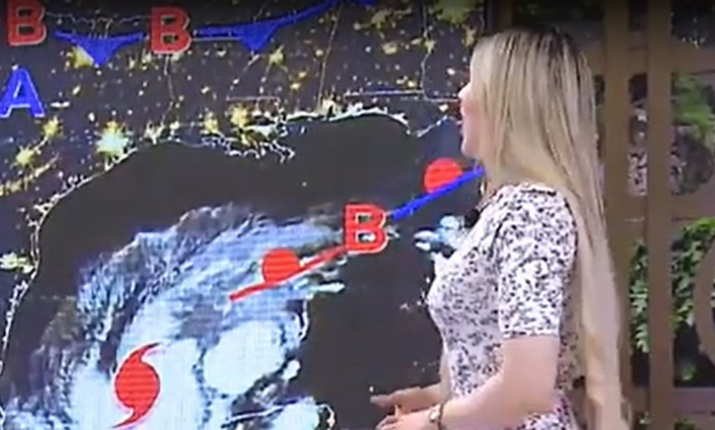 „Sad može i oluja da me odnese“: Voditeljka izveštavala o uraganu u oskudnoj odeći, muškarci odlepili, ona postala hit na internetu!