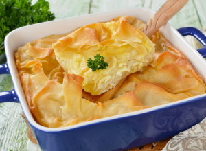 Koliko se peče pita u rerni? Evo koliko minuta je potrebno da bude krckava spolja, a sočna i meka unutra!