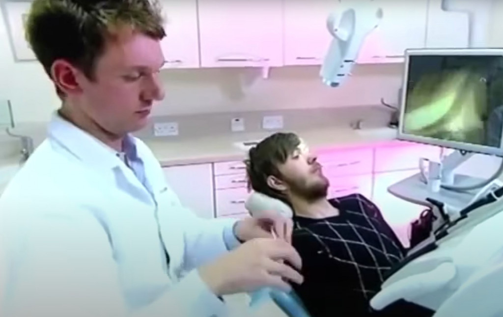 Momak nije oprao zube čak 20 godina! Evo šta je zubar video kada je otišao na pregled