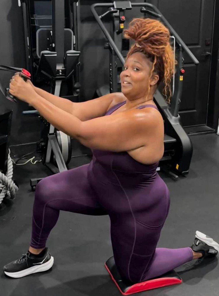 Kritikovali je zbog kilograma, pa im ona servirala neverovatnu transformaciju: Ovo je jelovnik poznate pevačice uz pomoć kojeg se prepolovila