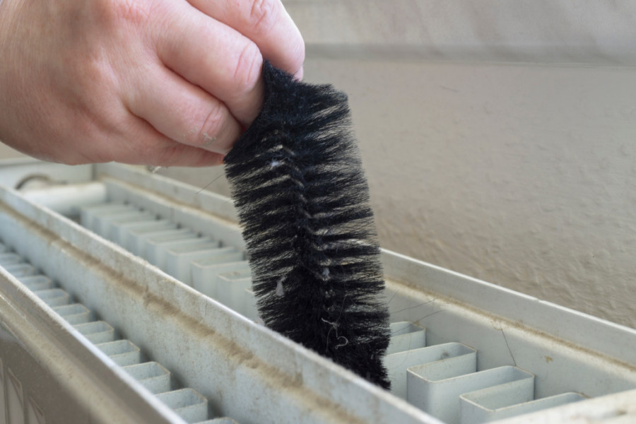 Soba će biti 100 puta toplija ako ih pravilno održavate: Želite da imate topao dom? Onda morate pravilno očistiti radijatore, a evo i kako