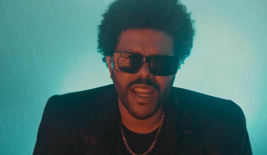 Horor maska na licu, a na stomaku nešto još gore: Bivši dečko Bele Hadid objavio bizaran spot za novu pesmu, bacio fanove u trans