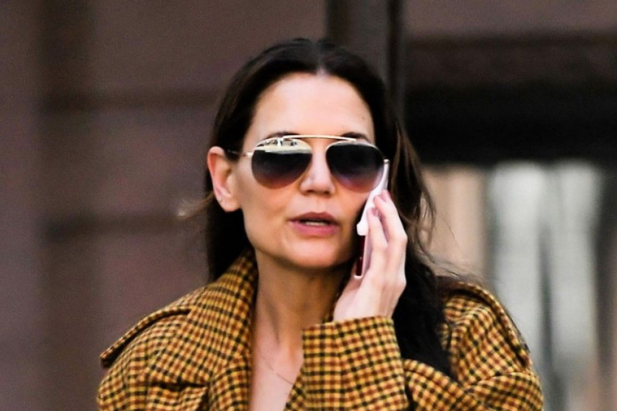 Ovaj kaput morate da imate: Žuti dezen je san svih žena u Srbiji, izdužuje figuru i savršen je za jesenje vreme