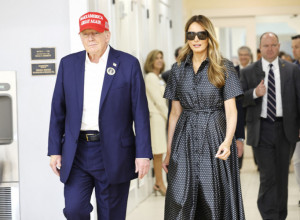 Elegancija dostojna prve dame: Melanija Tramp zablistala u Dioru na glasanju, haljina od koje zastaje dah