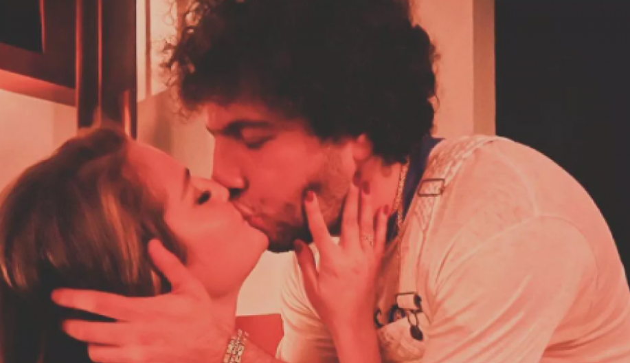 Verila se Selena Gomez, muzičkom producentu se zaklela na večnu ljubav: ,,Zauvek počinje sada"