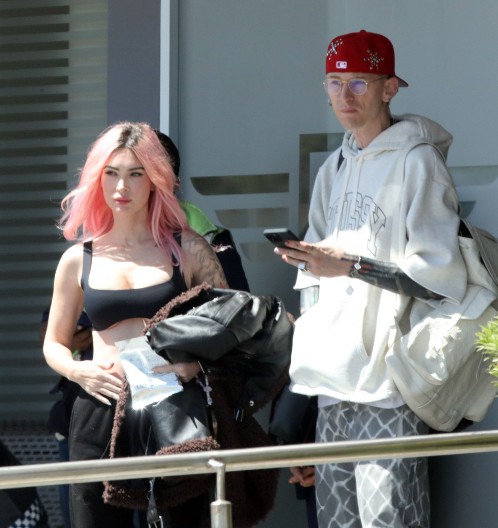 Tragično je to što joj se dogodilo: Bivši muž Megan Foks brutalno opleo po reperu koji ju je trudnu varao