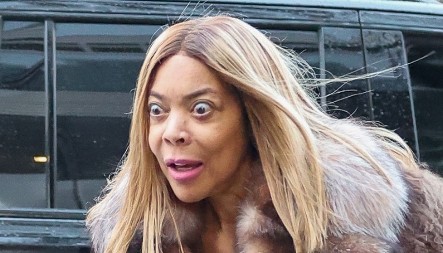 Nekad živa vatra, a sada totalno pogubljena: Teško bolesna voditeljka nakon dužeg vremena izašla u javnost, ovo nije mogla da propusti