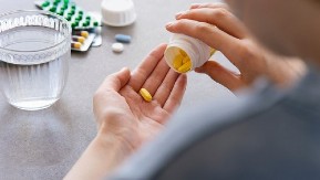 Nakon terapije jedva hoda: Antibiotici ostavili trajne posledice - spazam mišića, jak bol u zglobovima