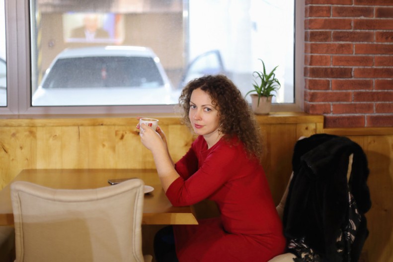 Smanjuje upalne procese: Samo jedan začin u jutarnjoj kafi čini čuda za zdravlje creva