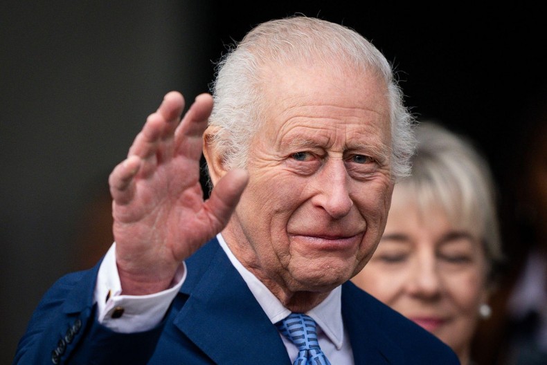 Kralj Čarls zapenio od besa: Rešio da protera jednog člana kraljevske porodice, a on mu ovako uzvratio