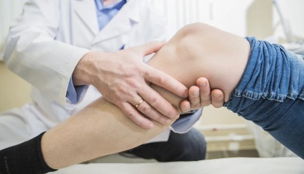 Možda imate tromb, a da to ni ne znate: Ovi simpomi nepogrešivo otkrivaju da vam je život u opasnosti