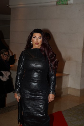 Seka napravila brutalnu promenu: Cela Srbija priča o njenim šiškama do pola čela, a tek da joj vidite čizme - LU-DI-LO!