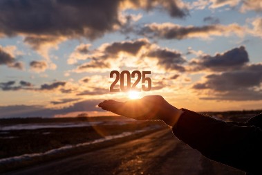 Energija broja 9: Kraj ciklusa i novi početak – Šta nas čeka prema numerologiji u 2025. godini