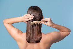 Nije samo vitamin D: Ovih 5 suplemenata se odlično bore protiv opadanja kose, evo gde ih ima najviše