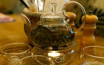 Svi ovde pogreše, nikako ga ovako ne pripremajte: Evo kako da skuvate najbolji zeleni čaj