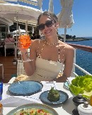 Neće da gubi vreme roneći suze nakon razvoda: Glumica koja važi za miljenicu Srba našla novu ljubav za tren oka!