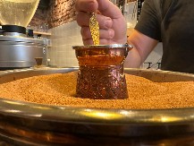 Turci ga zovu "napitak dugovečnosti": Jednom nedeljno u domaću kafu stavite ova 2 sastojka i okrepićete celo telo