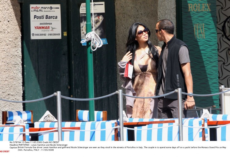 Kažu da je zaveo Sofiju Vergaru, a malo ko zna da je ova pevačica bila njegova velika ljubav: Mislili su da će da je zaprosi, a on ju je ostavio zbog budalaštine