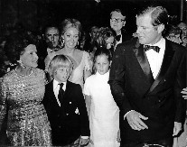 Preminula Kenedijeva žena: Suprugu političara nije mazio život, izgubila ćerku, sin dobio rak, a ovo je bilo ,,šlag na torti"