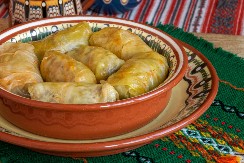 Kuvari u sarmu stavljaju 1 kašičicu ovog sastojka: Mleveno meso zato ne bude suvo, već sočno i preukusno!