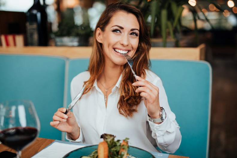 Hrana koja ne goji: Ovih 5 namirnica lepo zasite, a neće vam povećati kilograme!