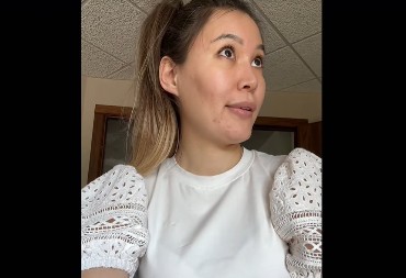 Odbili je na razgovoru za posao zbog odeće: Žena pokazala šta je obukla i pokrenula raspravu, mislite li da je ovo pristojno?