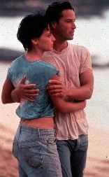 Rodila mu je mrtvo dete, a dve godine kasnije nosio je njen sanduk: Čuveni glumac ima sve, ali ga celog života prati prokletstvo!