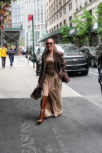 Pet grešaka koje prave niske žene: Evo kako da izdužite figuru i izgledate mršavije, a na ovu garderobu zaboravite odmah!