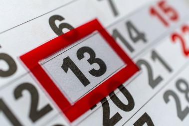 Na petak 13. ovo nikako ne radite: Veruje se da privlači nesreću i svađe!