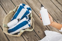 Peškiri za plažu su puni fleka i neprijatnog mirisa? TikTok ima magično rešenje