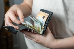 Samo jednu stvar promenite u novčaniku: Uradite ovo danas i već sutra ćete imati više para