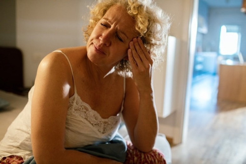 Da li je jutarnja glavobolja opasna? Evo kada morate na hitan pregled kod neurologa