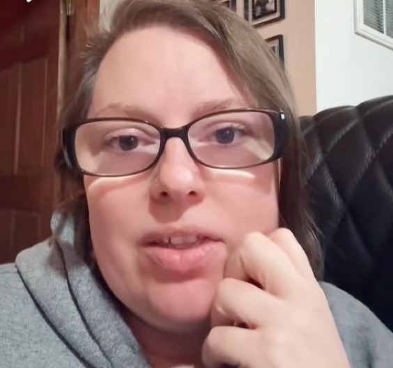 Mali trik pravi veliku razliku u čistoći: Profesionalna čistačica otkrila koji proizvod svi bogataši imaju u kući