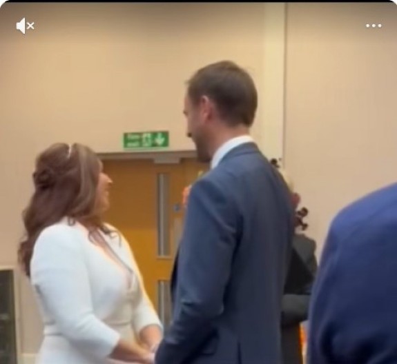 Mladoženja je na venčanju izgovorio ime bivše: Svi gosti su zanemeli od šoka, evo šta je mlada uradila