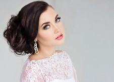 Najzahtevnije mlade se rađaju u ova 3 astro znaka: Od fonta na pozivnicama do boje salveta - sve mora da bude pod konac