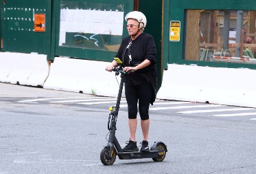 Bivši muž joj ogadio sve muškarce sveta: Zbog onoga što joj je uradio dobio je titulu "najvećeg jadnika"