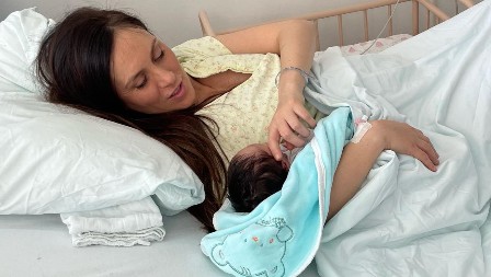 Ja krvava i ušivena došla kući posle porođaja, a tamo sva njegova rodbina: Prećutala,sam, ali svekrvin komentar me "ubio"